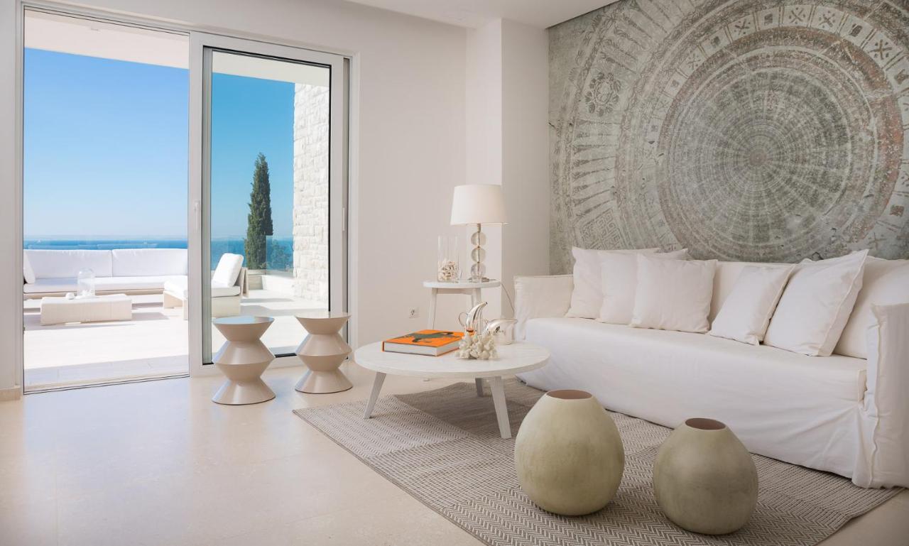 Luxury Seafront Villa Primosten Glamour With Private Pool, Sauna And Gym At The Beach In Primosten Ngoại thất bức ảnh