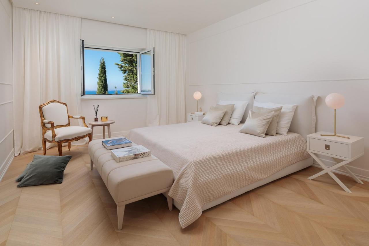 Luxury Seafront Villa Primosten Glamour With Private Pool, Sauna And Gym At The Beach In Primosten Ngoại thất bức ảnh