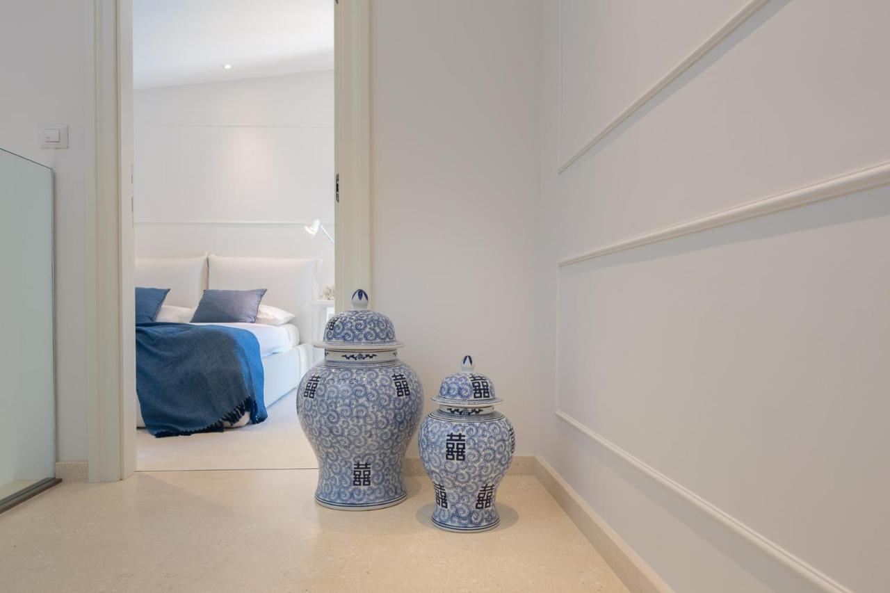 Luxury Seafront Villa Primosten Glamour With Private Pool, Sauna And Gym At The Beach In Primosten Ngoại thất bức ảnh